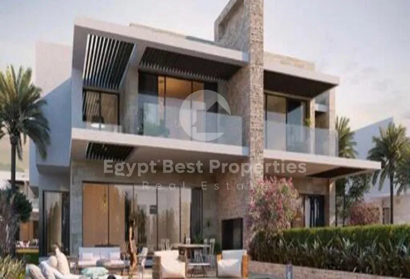 2-bedroom townhouse 180 m² for sale in Silver Sands
