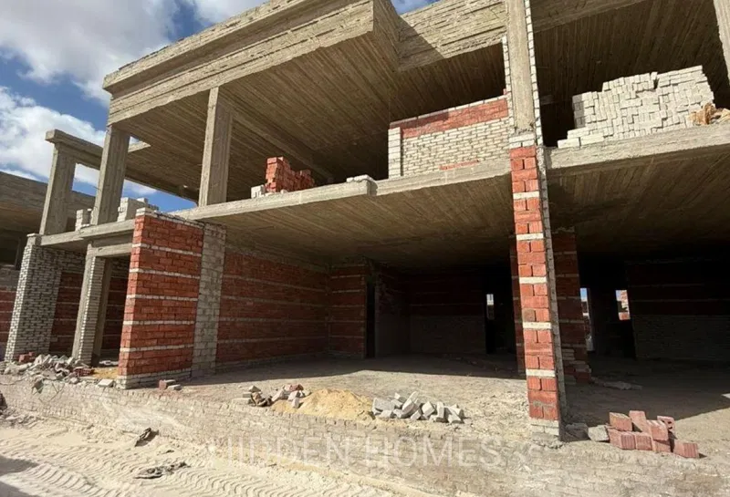 تاون هاوس 3 غرف 185 م² للبيع في Azha North