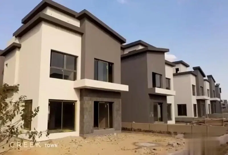 3-bedroom townhouse 185 m² for sale in Creek Town