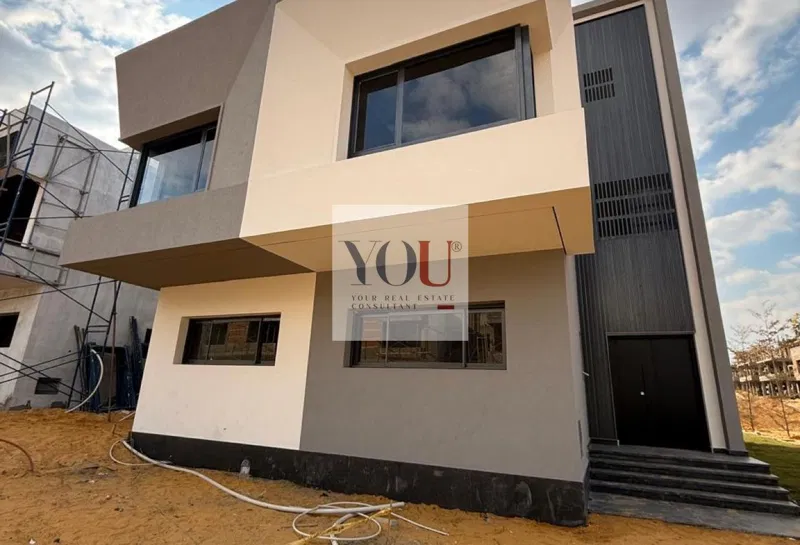 3-bedroom townhouse 166 m² for sale in Eastshire Compound