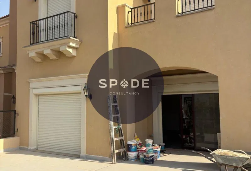 5-bedroom twin house 280 m² for sale in City Gate