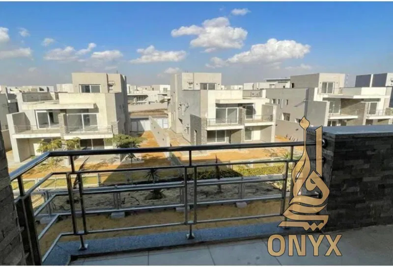 4-bedroom townhouse 400 m² for sale in Al Maqsad
