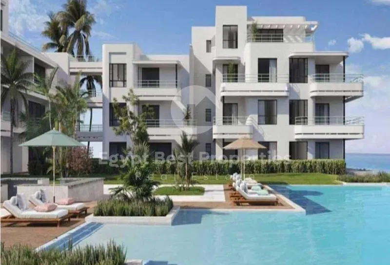 3-bedroom townhouse 210 m² for sale in June