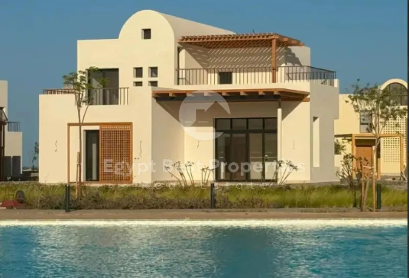 3-bedroom villa 200 m² for sale in Ancient Sands Resort