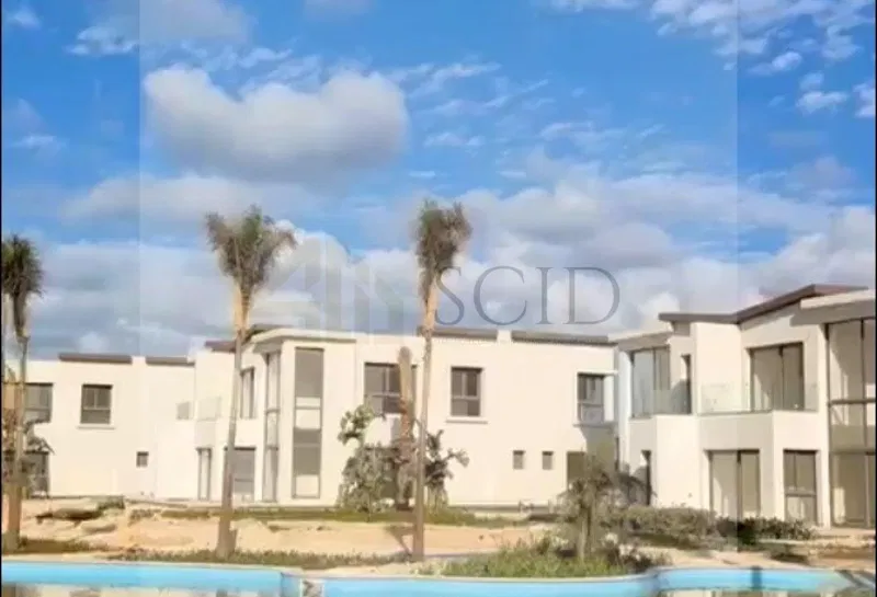 4-bedroom villa 250 m² for sale in Cali Coast