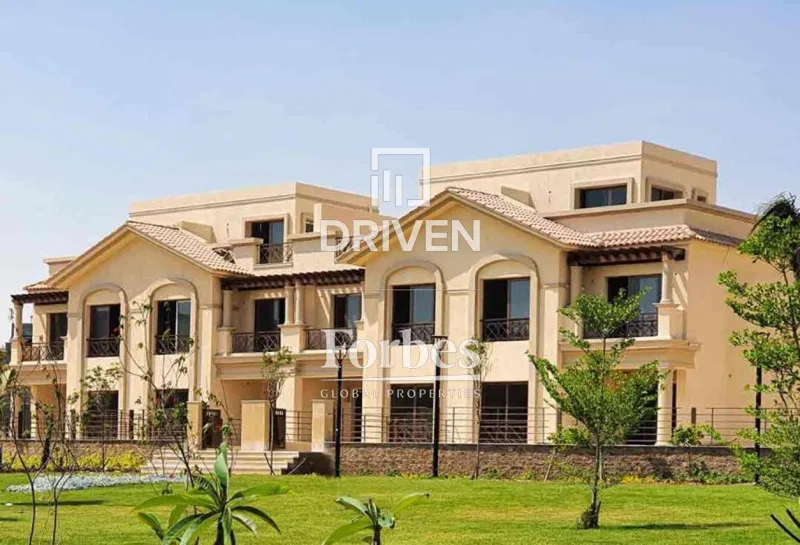 3-bedroom townhouse 211 m² for sale in Privado