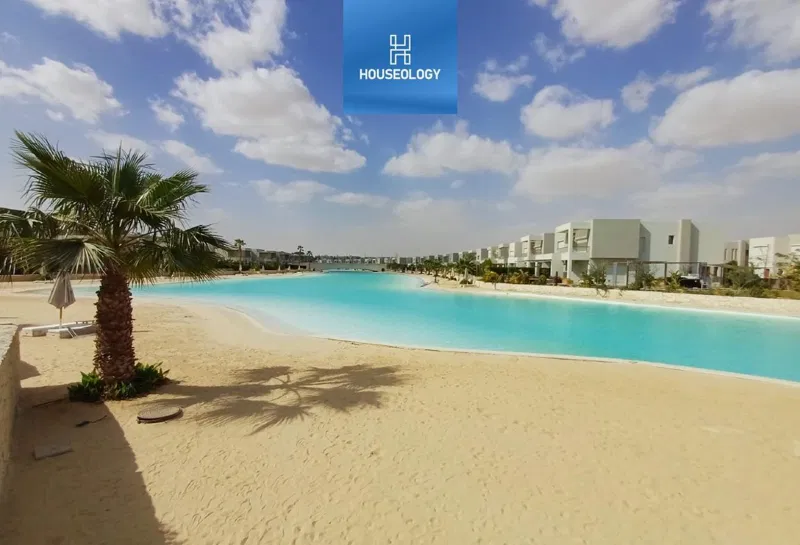 شاليه غرفتين 135 م² للبيع في Azha North