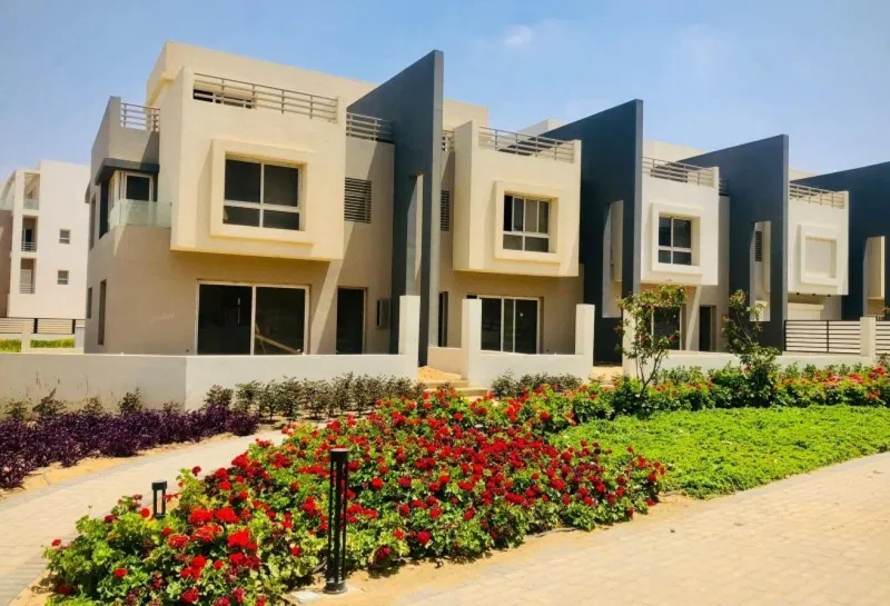 3-bedroom townhouse 220 m² for sale in Hyde Park