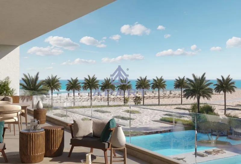 3-bedroom chalet 197 m² for sale in Almaza Bay