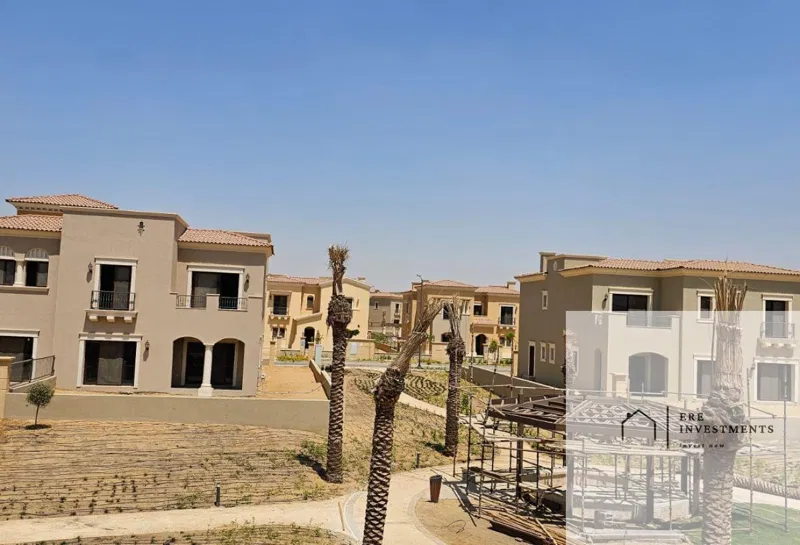 3-bedroom townhouse 270 m² for sale in City Gate