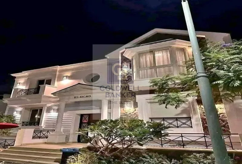 4-bedroom villa 280 m² for sale in Mountain View iCity