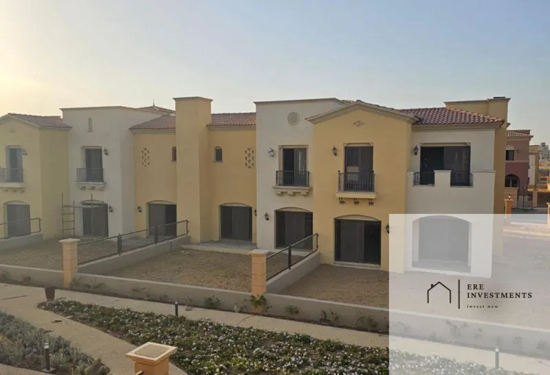 توين هاوس 4 غرف 450 م² للبيع في سيتي جيت، City Gate