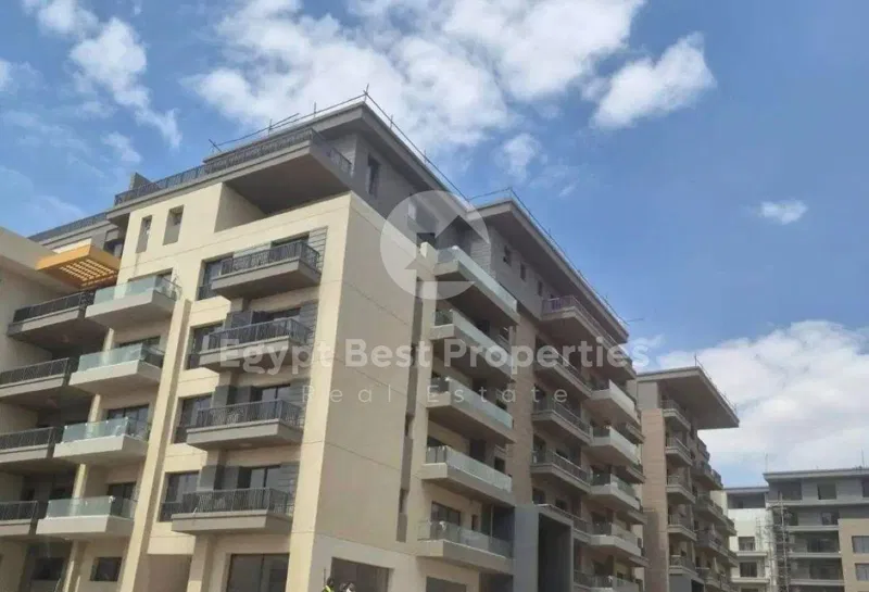 دوبلكس 3 غرف 291 م² للبيع في Swan Lake Residence