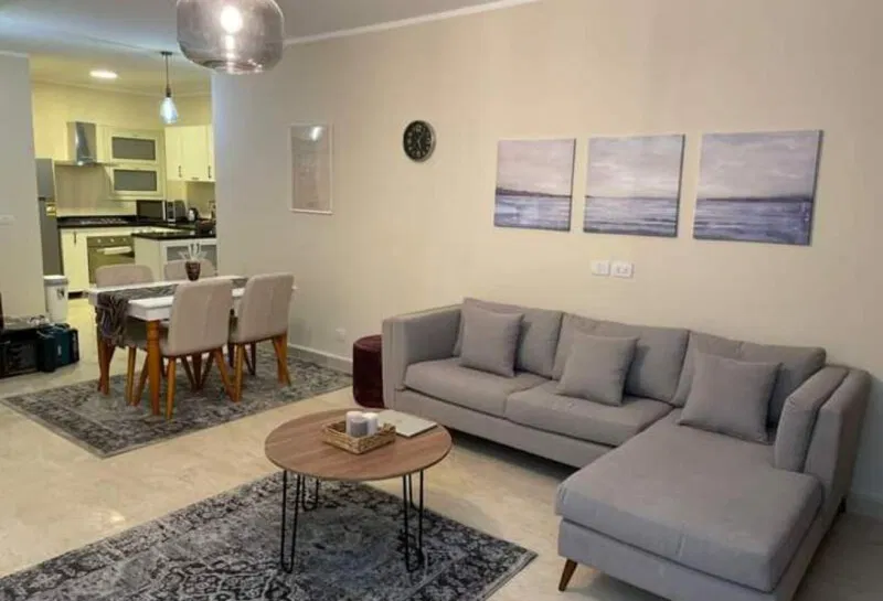 4-bedroom duplex 217 m² for sale in 90 Avenue