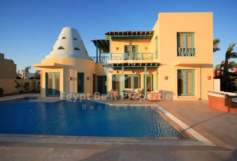 فيلا 4 غرف 280 م² للبيع في Mangroovy Residence