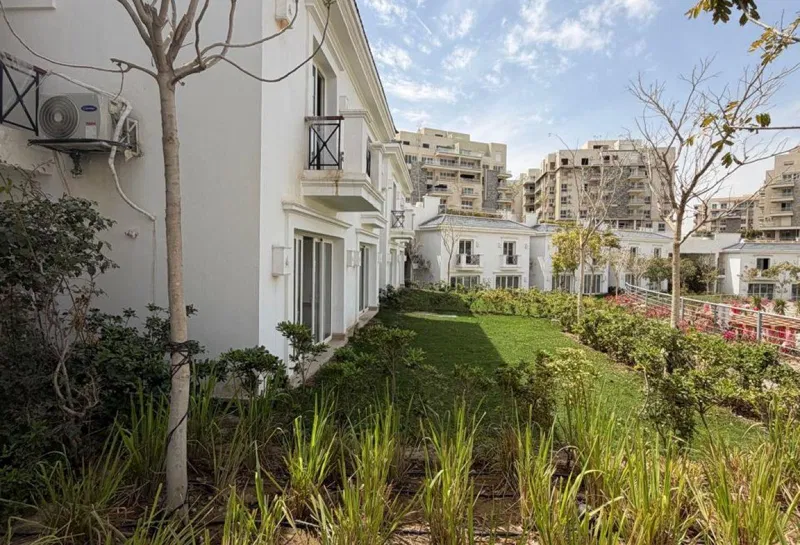 4-bedroom townhouse 280 m² for sale in Mountain View iCity