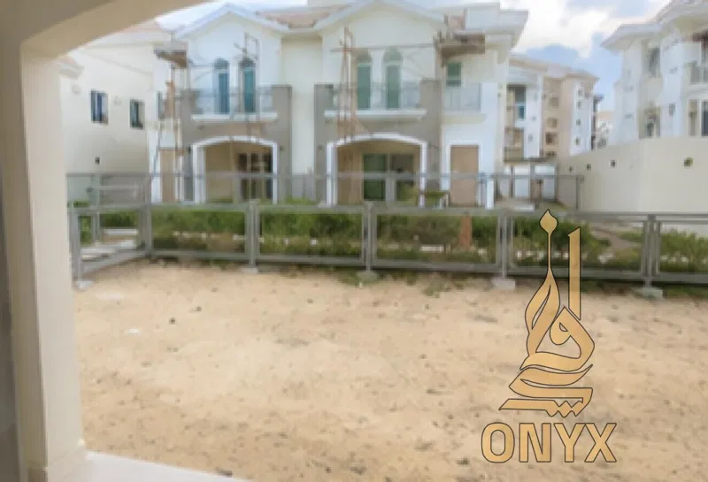 5-bedroom villa 420 m² for sale in Al Maqsad