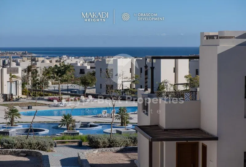 4-bedroom villa 300 m² for sale in Mangroovy Residence