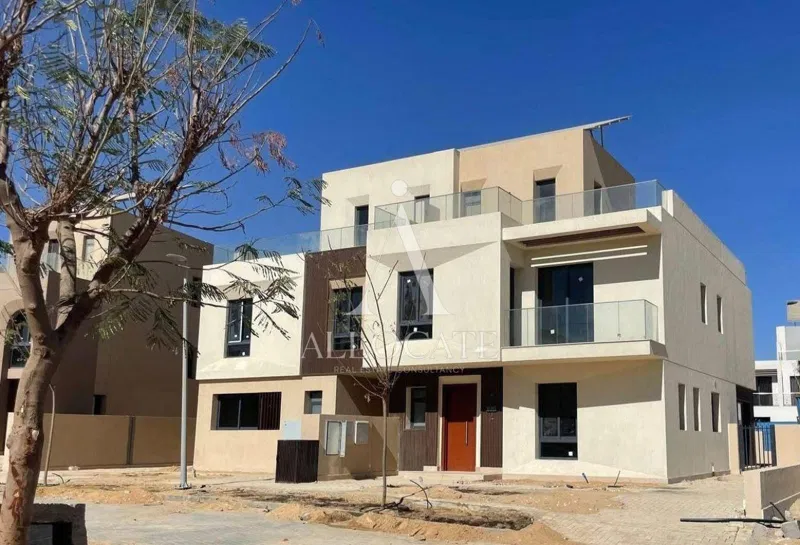 3-bedroom villa 250 m² for sale in VYE SODIC