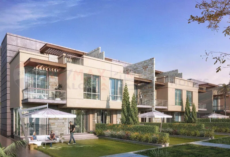 4-bedroom twin house 319 m² for sale in Marina 8
