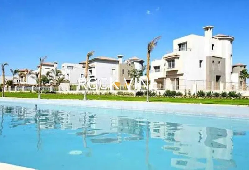فيلا 4 غرف 350 م² للبيع في بالم هيلز جولف اكستنشن، Palm Hills Golf Extension