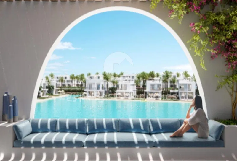 4-bedroom townhouse 230 m² for sale in Silver Sands