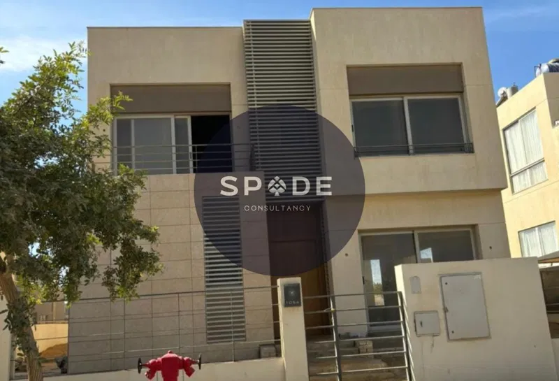 5-bedroom villa 254 m² for sale in Palm Hills New Cairo