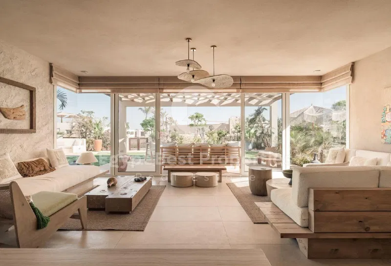 4-bedroom twin house 300 m² for sale in Beit Al Bahr , Beit Al Bahr