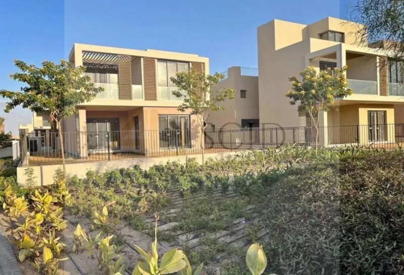 3-bedroom villa 286 m² for sale in SODIC East