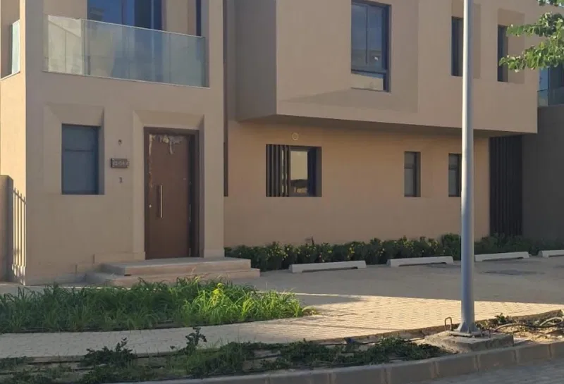 تاون هاوس 3 غرف 220 م² للبيع في فاي سوديك، Vye Sodic