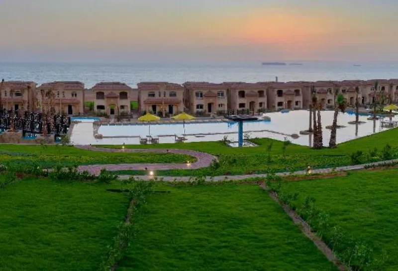 3-bedroom villa 180 m² for sale in Telal Al Sokhna