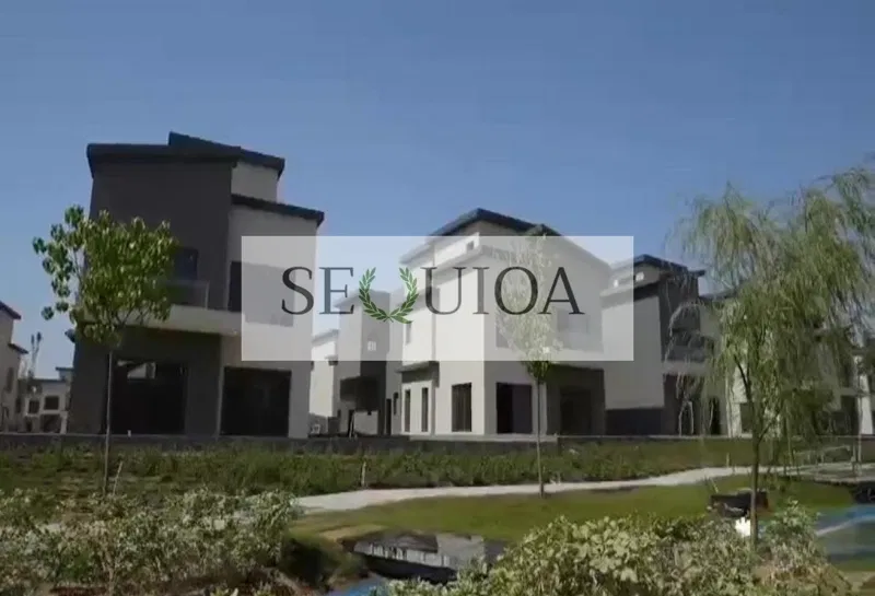 4-bedroom villa 220 m² for sale in Creek Town