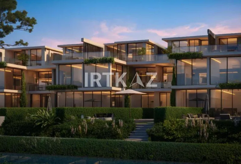 3-bedroom townhouse 215 m² for sale in Zomra East