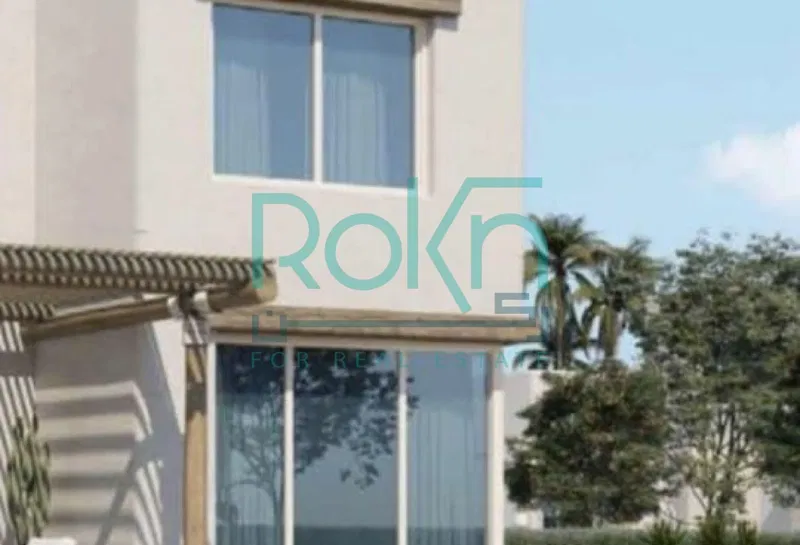 3-bedroom villa 220 m² for sale in Hacienda West