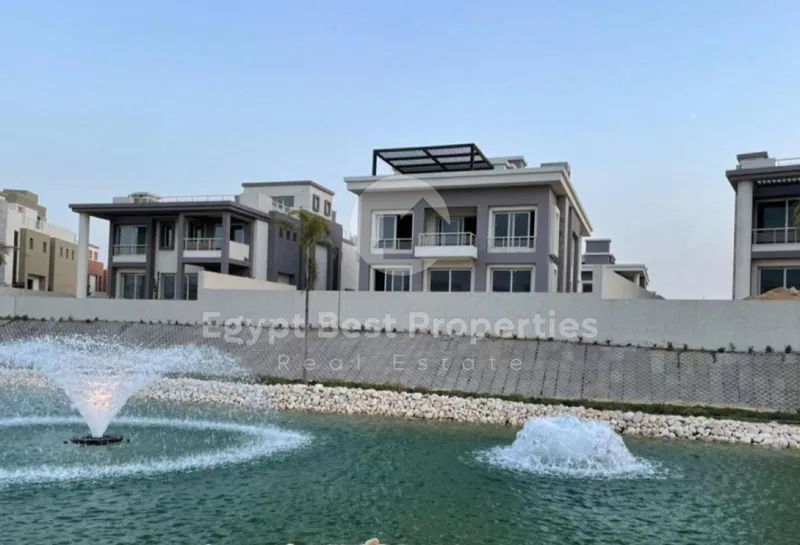 4-bedroom villa 282 m² for sale in Cairo Festival City
