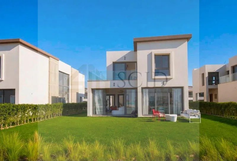 4-bedroom villa 242 m² for sale in Cali Coast