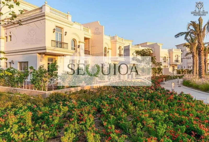 4-bedroom villa 246 m² for sale in Granville