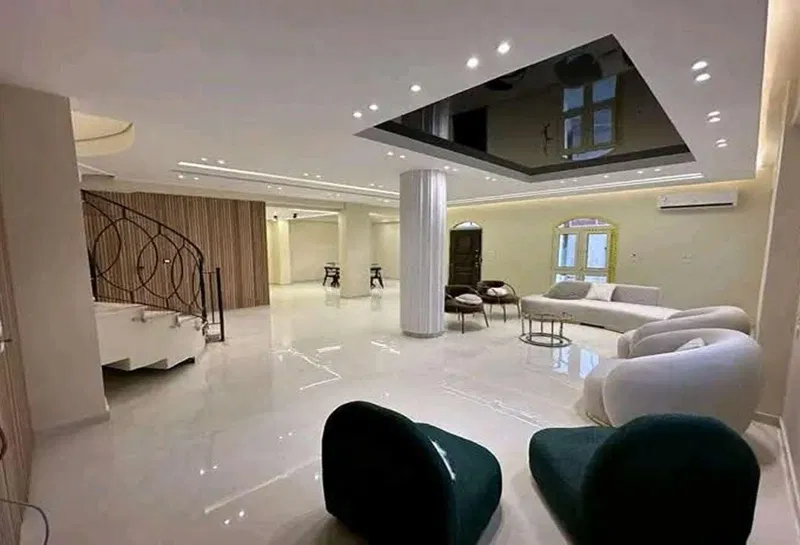 6-bedroom townhouse 253 m² for sale in La Vista City