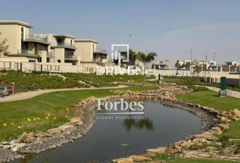 4-bedroom twin house 360 m² for sale in The Estates , The Estates