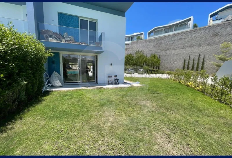 3-bedroom villa 266 m² for sale in Fouka Bay