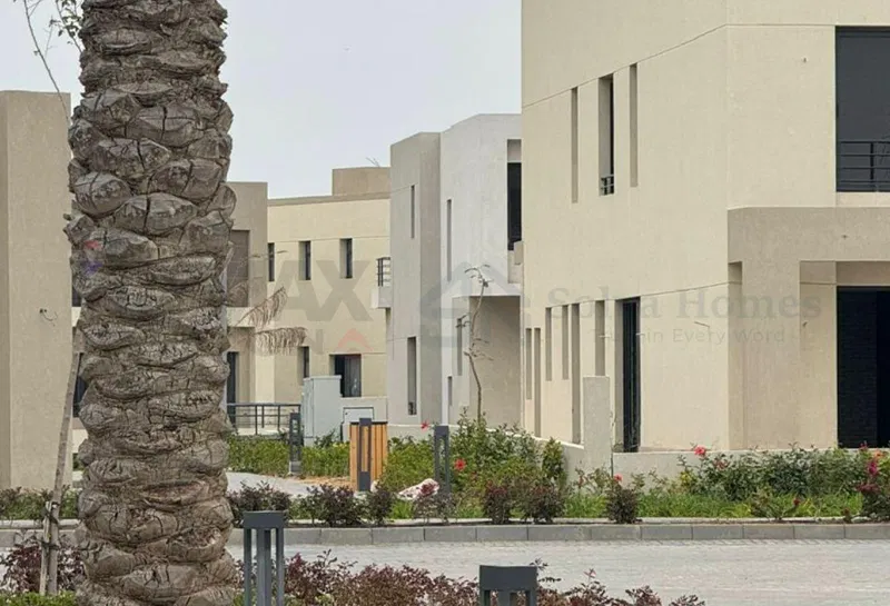 5-bedroom villa 183 m² for sale in Palm Hills