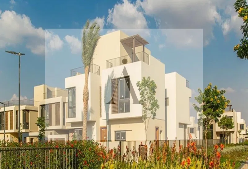 4-bedroom villa 238 m² for sale in SODIC East