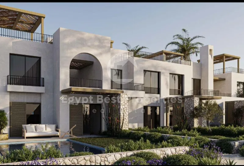 3-bedroom townhouse 350 m² for sale in Ras Soma