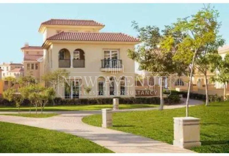 4-bedroom townhouse 216 m² for sale in Hyde Park Central
