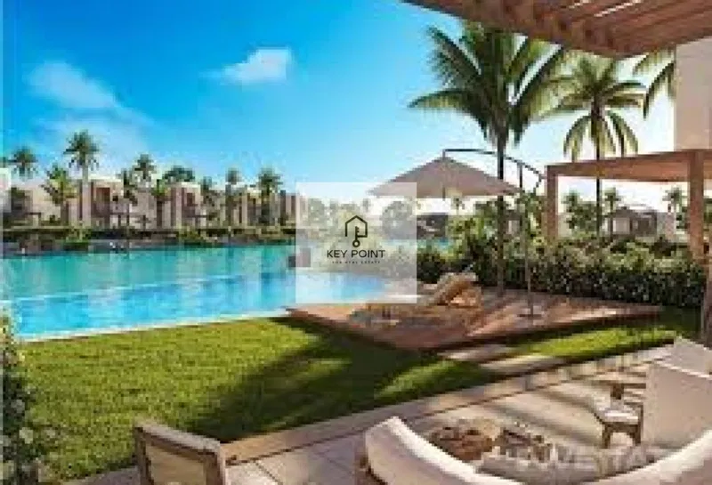 4-bedroom townhouse 196 m² for sale in Hacienda Waters