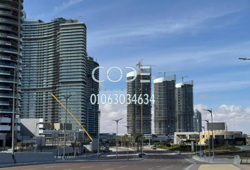 5-bedroom apartment 351 m² for sale in North Edge Towers