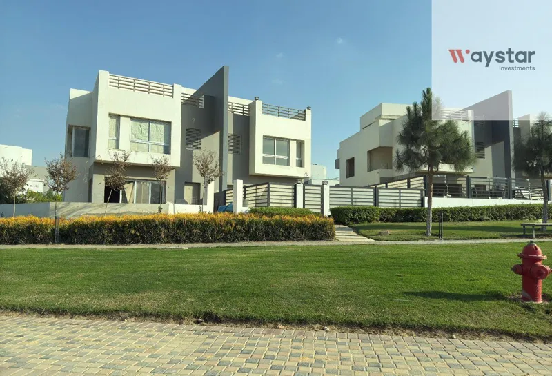 توين هاوس 5 غرف 284 م² للبيع في هايد بارك، Garden Residence