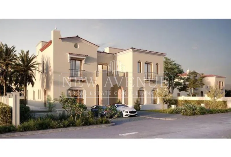 4-bedroom twin house 270 m² for sale in City Gate