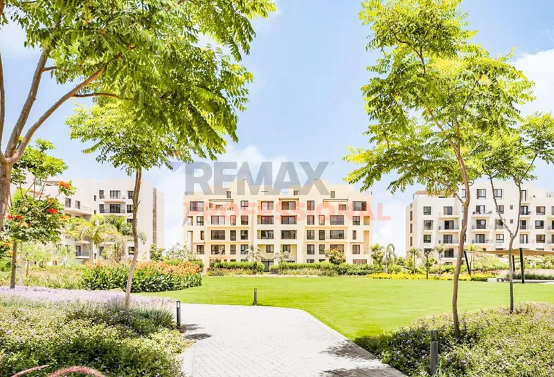 5-bedroom villa 544 m² for sale in O West