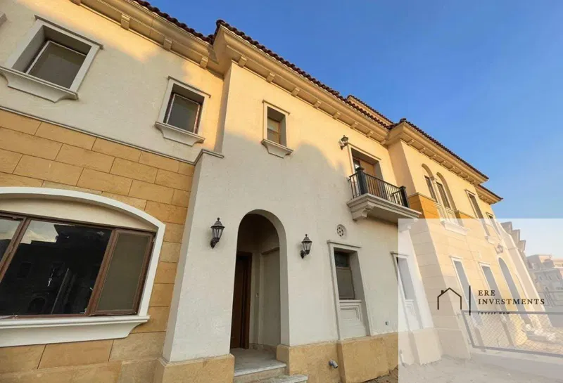 4-bedroom villa 450 m² for sale in City Gate